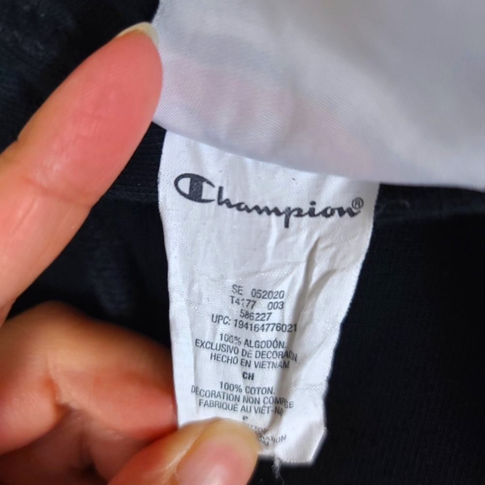 CHAMPION Graphic Sweatshirt Hoodie Black - Picture 5 of 7